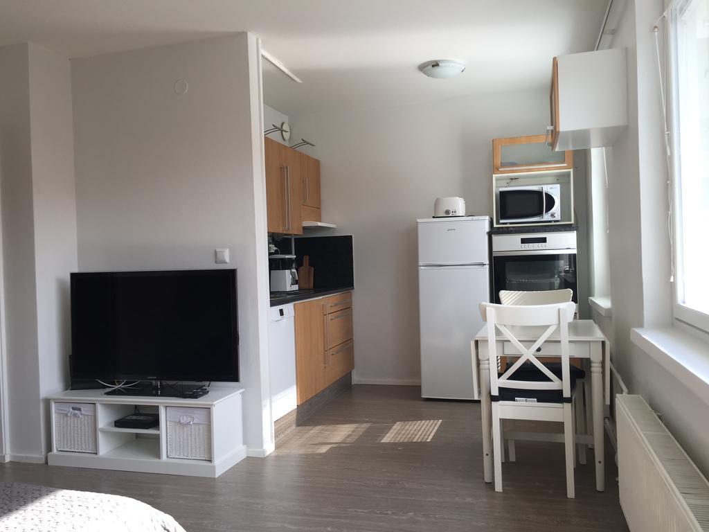 City Apartment Maaherrankatu, Ilmainen Kadunvarsipysaekoeinti Куопіо Екстер'єр фото